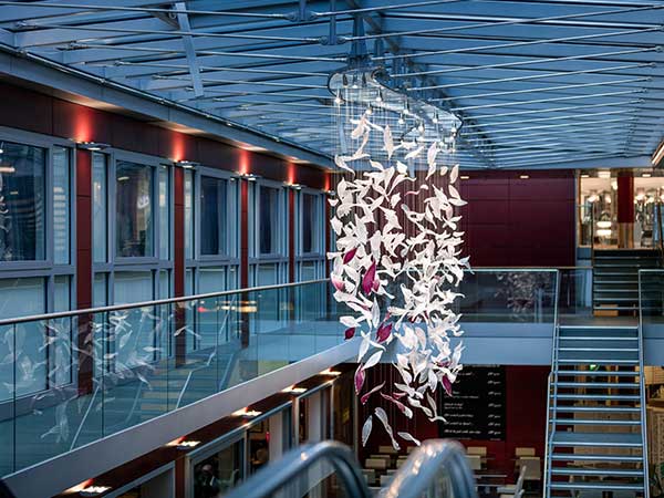 大型商场装饰吊灯方案