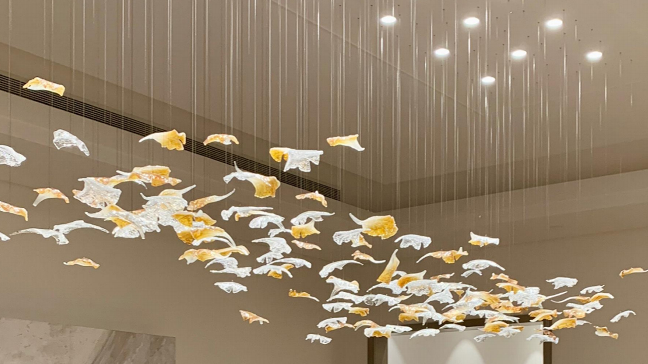 白色银杏叶玻璃吊灯-照亮你美好的生活 白色银杏叶玻璃吊灯-照亮你美好的生活